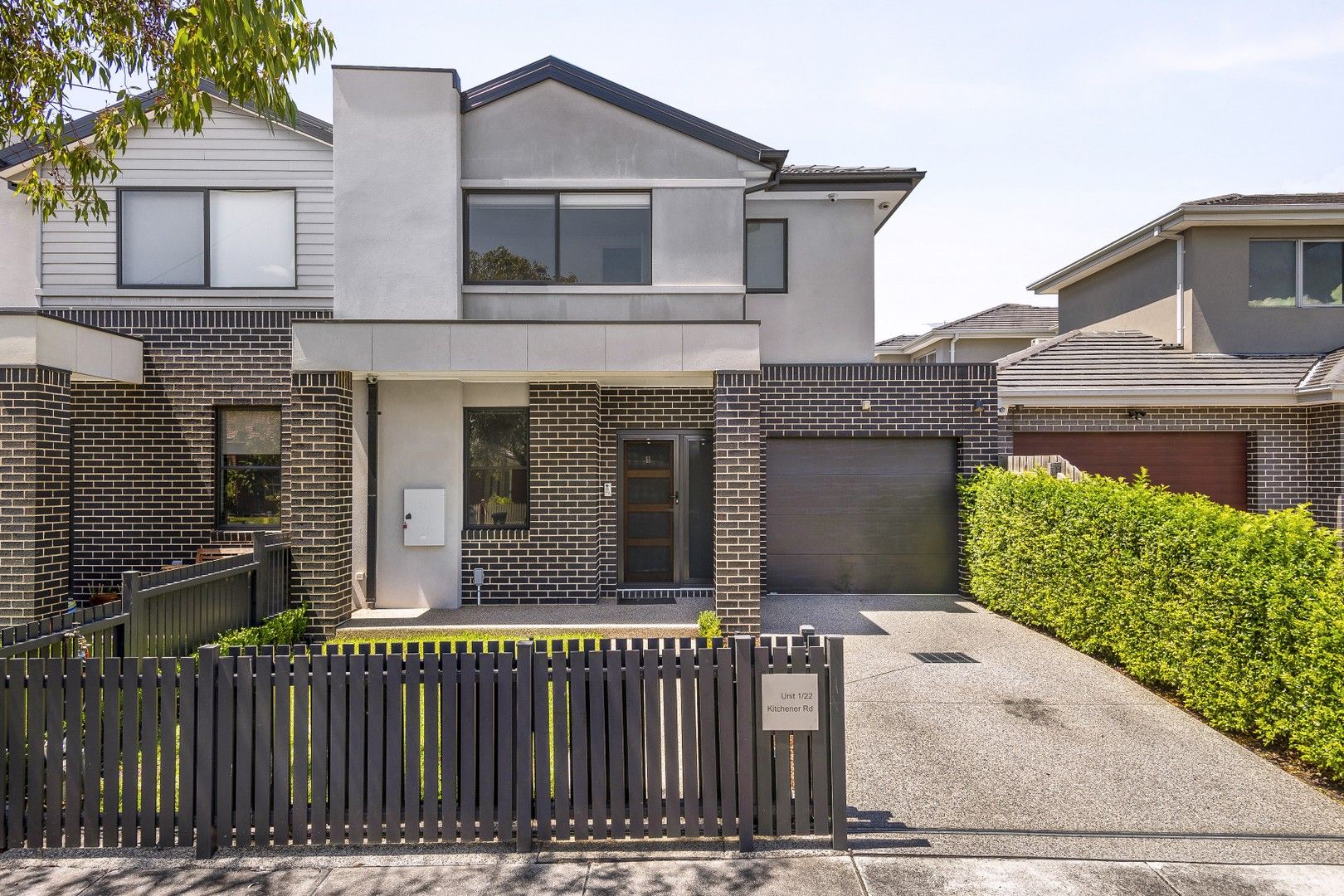 3 bedrooms Townhouse in 1/22 Kitchener Road PASCOE VALE VIC, 3044