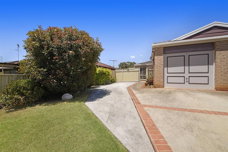 15A Valentine Pl, Rosemeadow NSW 2560, Image 0