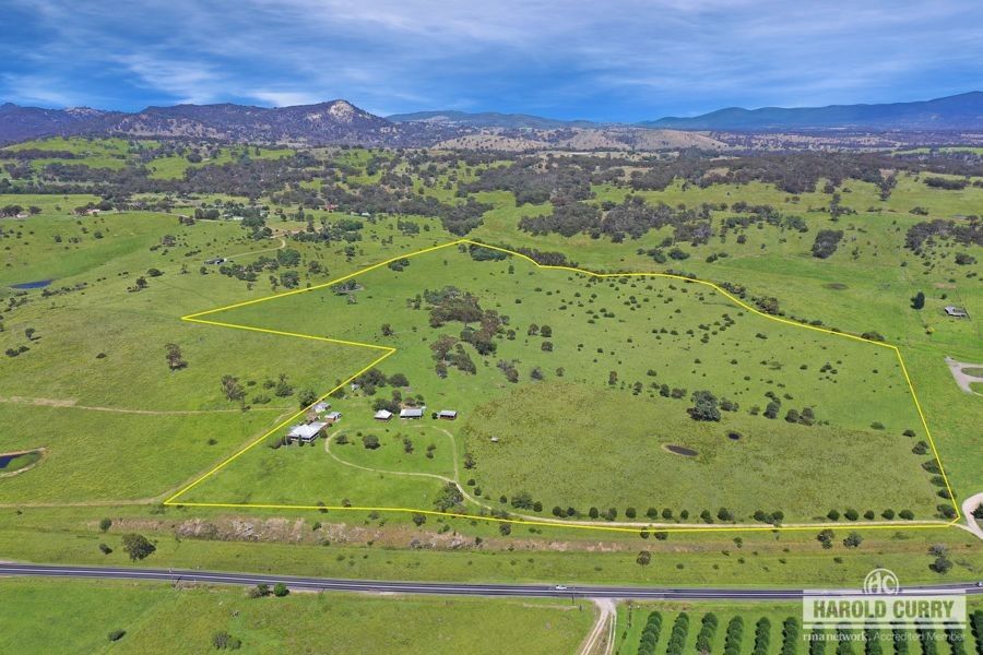 379 New England Highway, Tenterfield NSW 2372 House for Sale