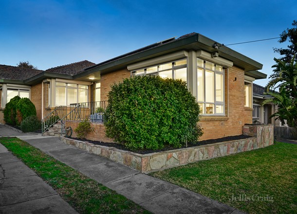 18 Mcconchie Avenue, Kew East VIC 3102