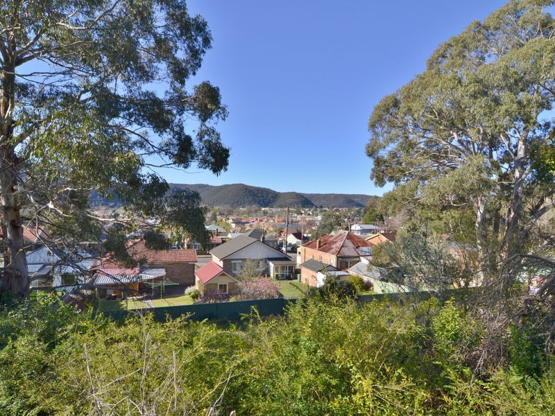 20 Birdwood Street, Lithgow NSW 2790, Image 2