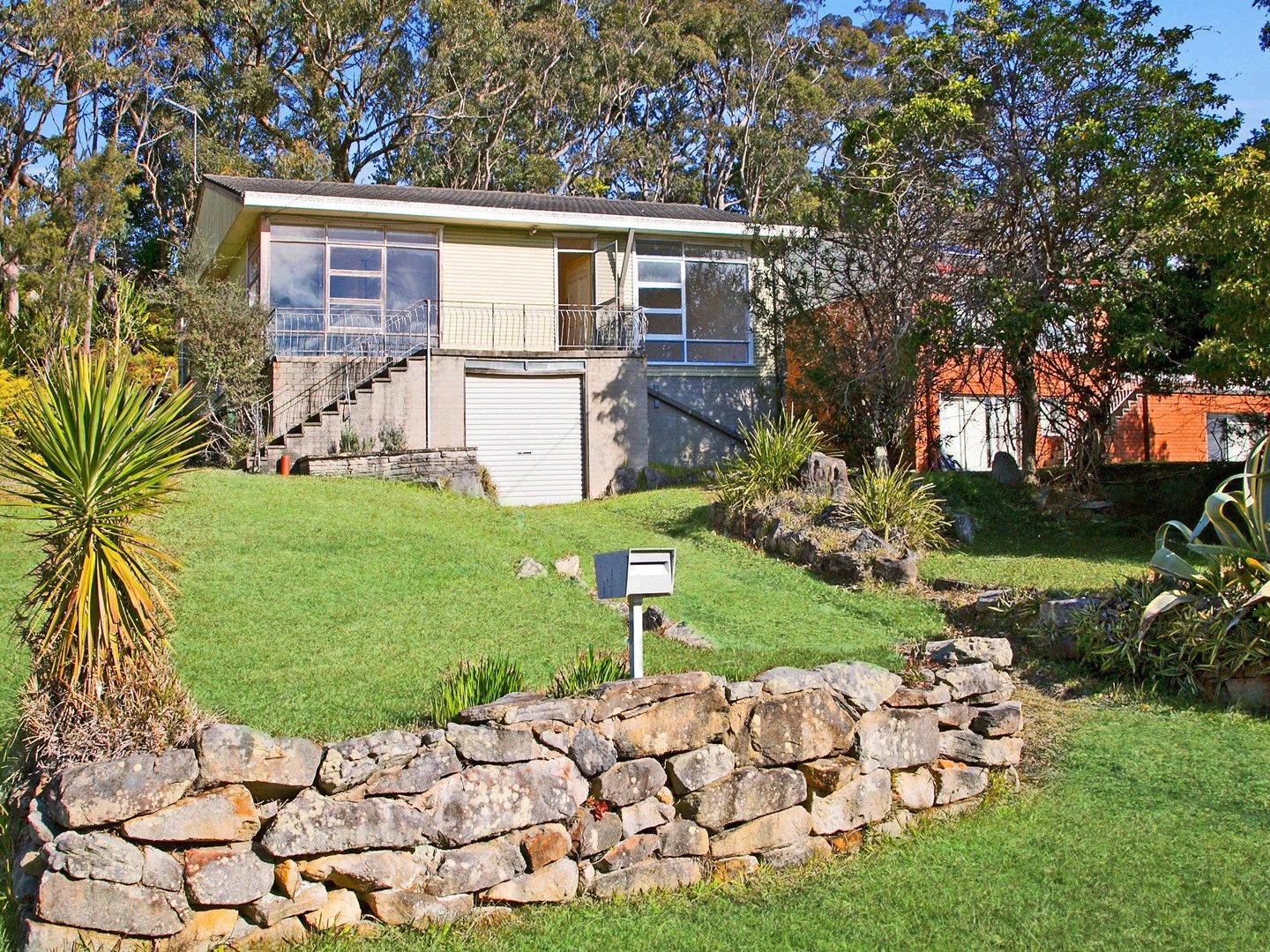 8 Yanagang Street, WATERFALL NSW 2233, Image 0