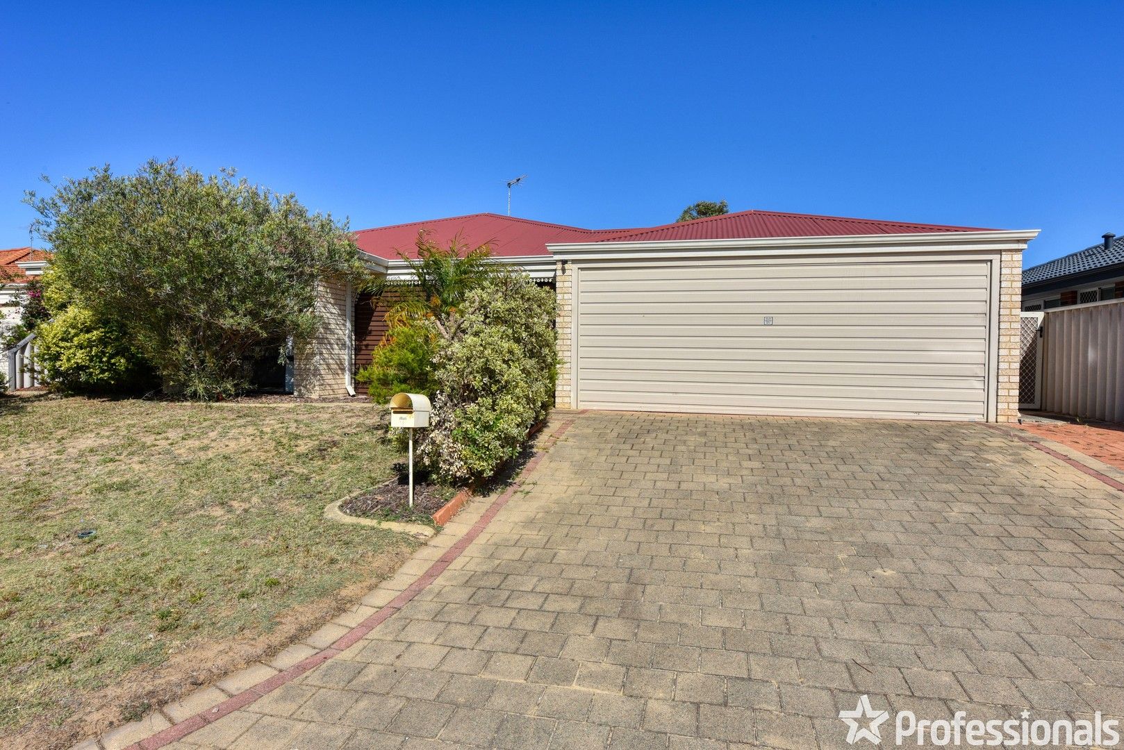 11 Thames Way, Warnbro WA 6169, Image 0