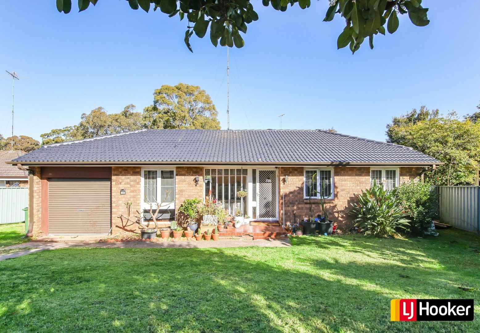 17 Dickens, Ambarvale NSW 2560, Image 0
