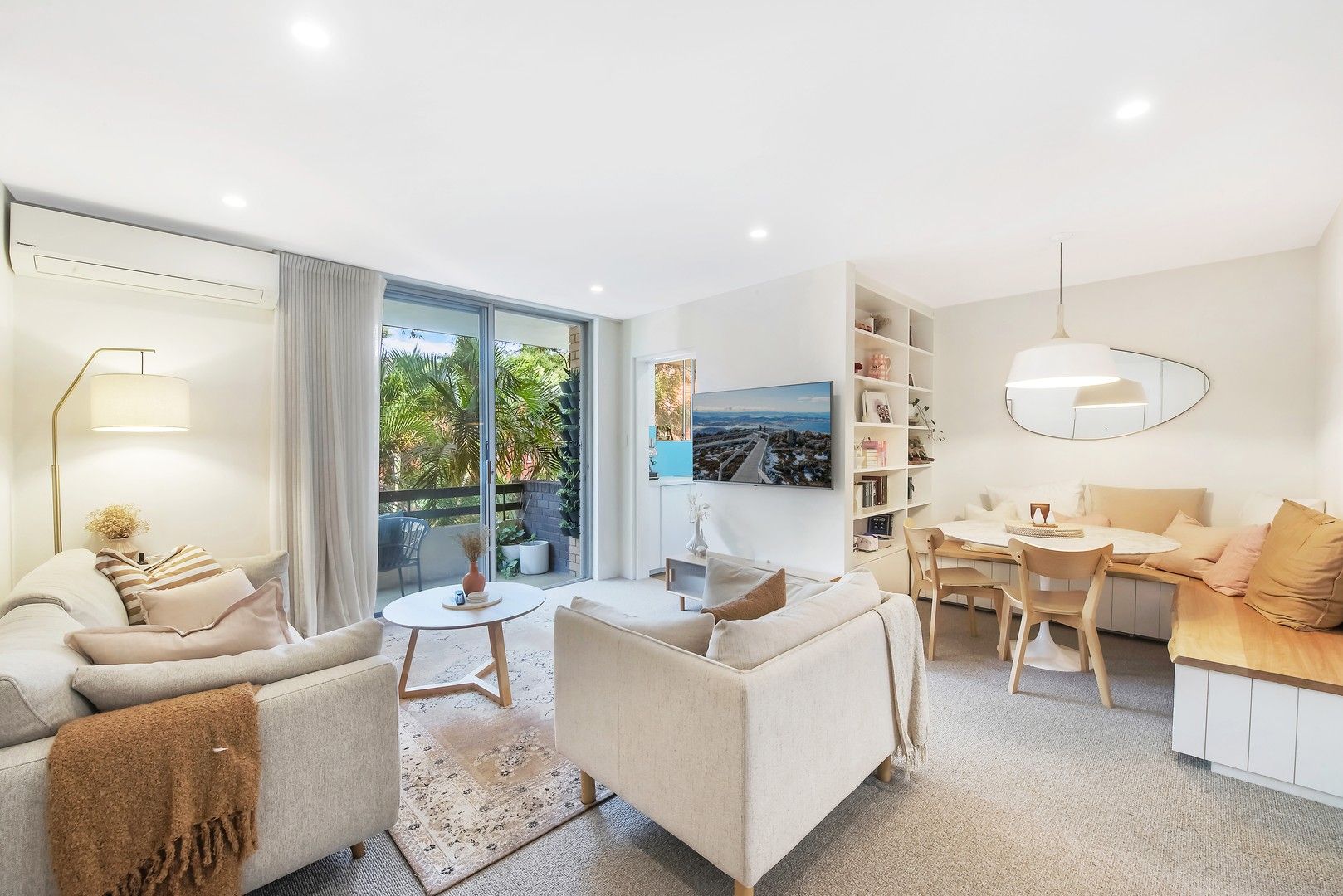 2 bedrooms Apartment / Unit / Flat in 10/7 Stokes Street LANE COVE NSW, 2066