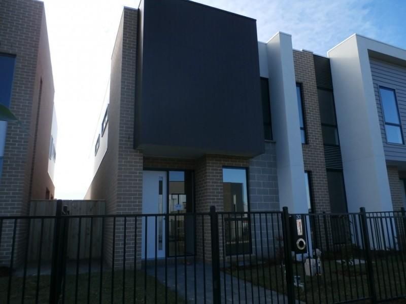 3 bedrooms Townhouse in 30 Camera Walk COBURG NORTH VIC, 3058