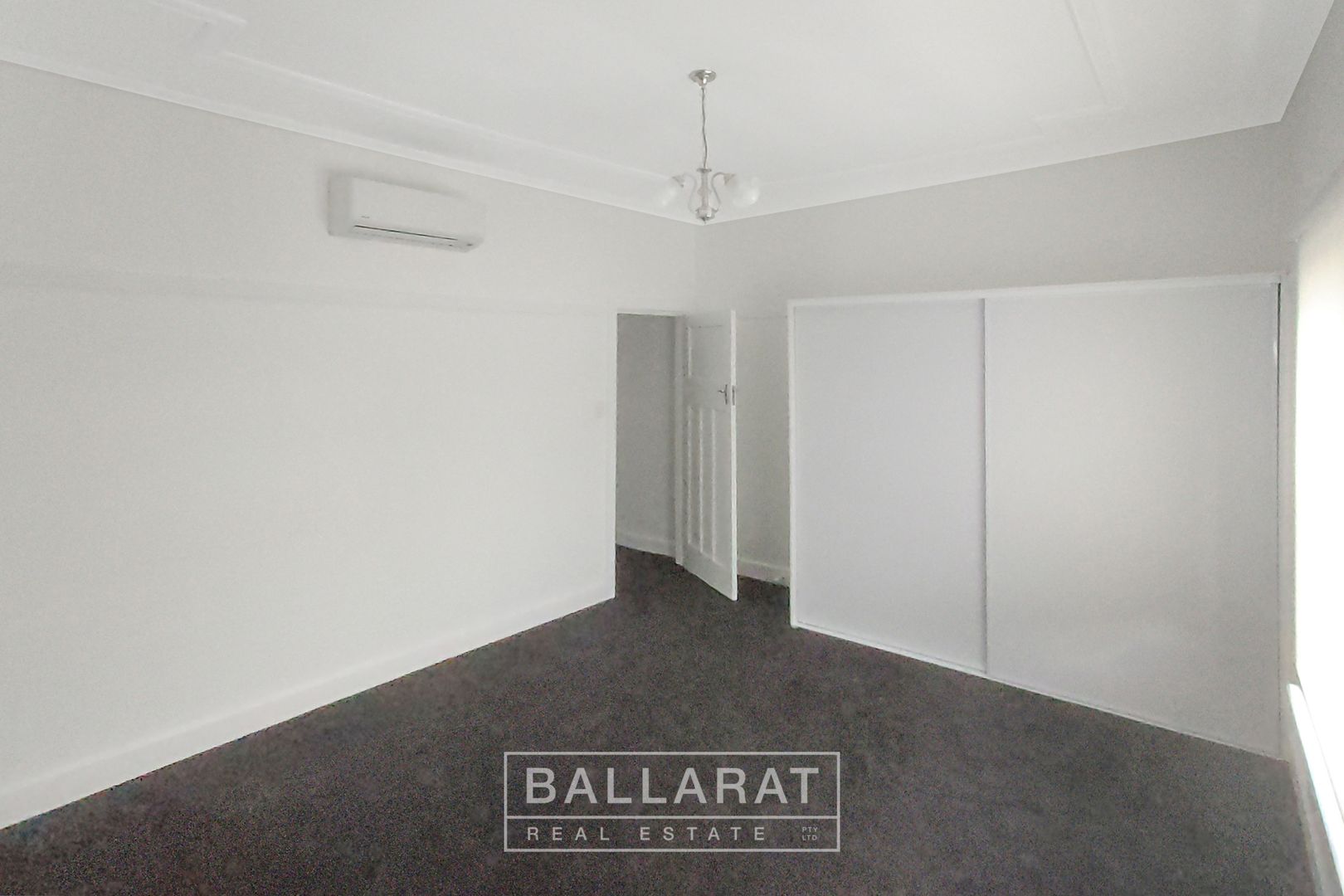 306 Doveton Street North, Soldiers Hill VIC 3350, Image 2