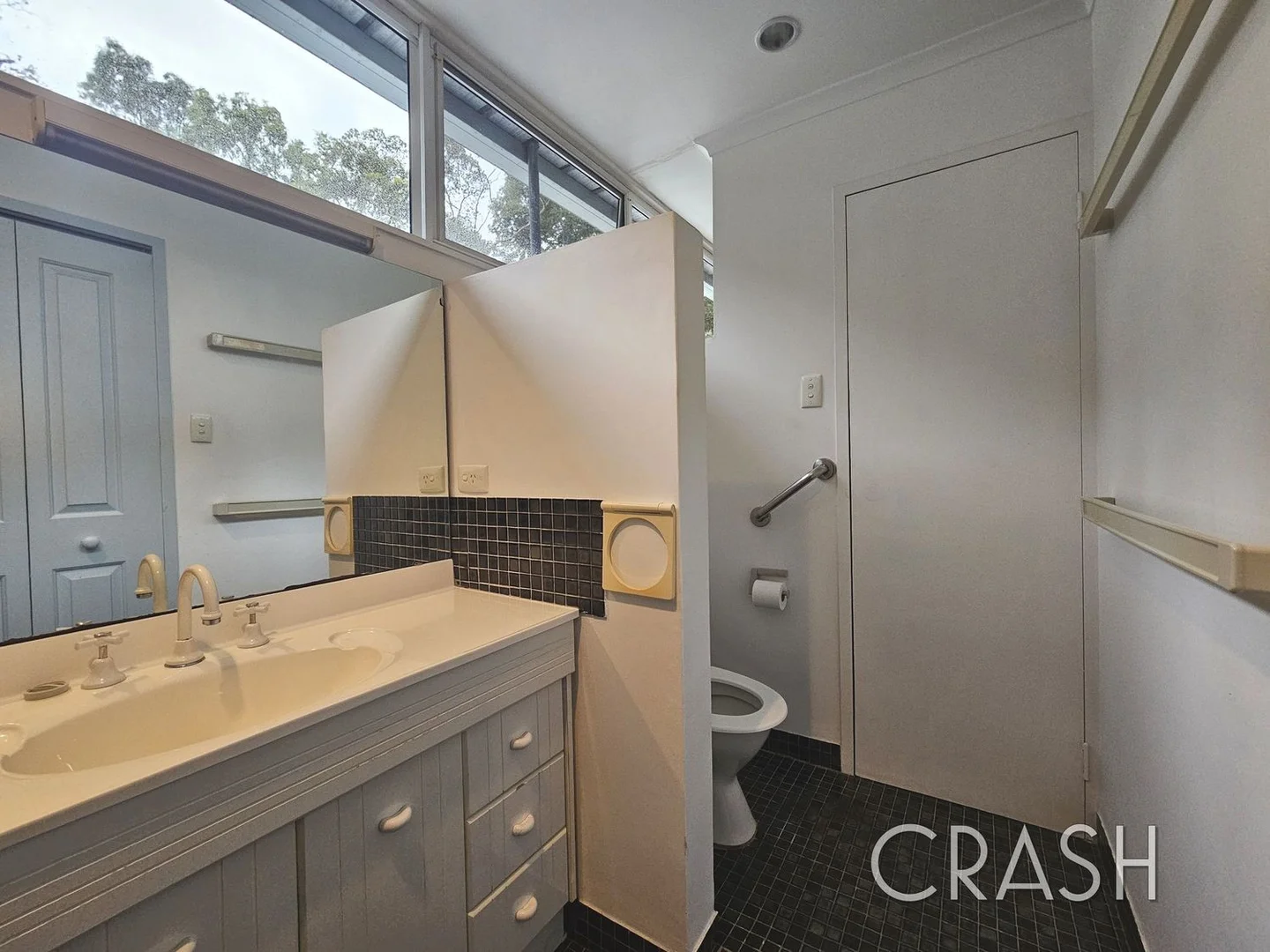 Additional image 21 of 6 The Taffrail, Willetton WA 6155