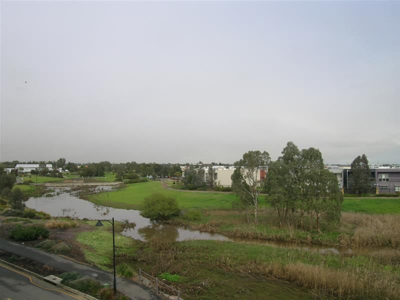 10/22 Euston Walk, Mawson Lakes SA 5095, Image 2