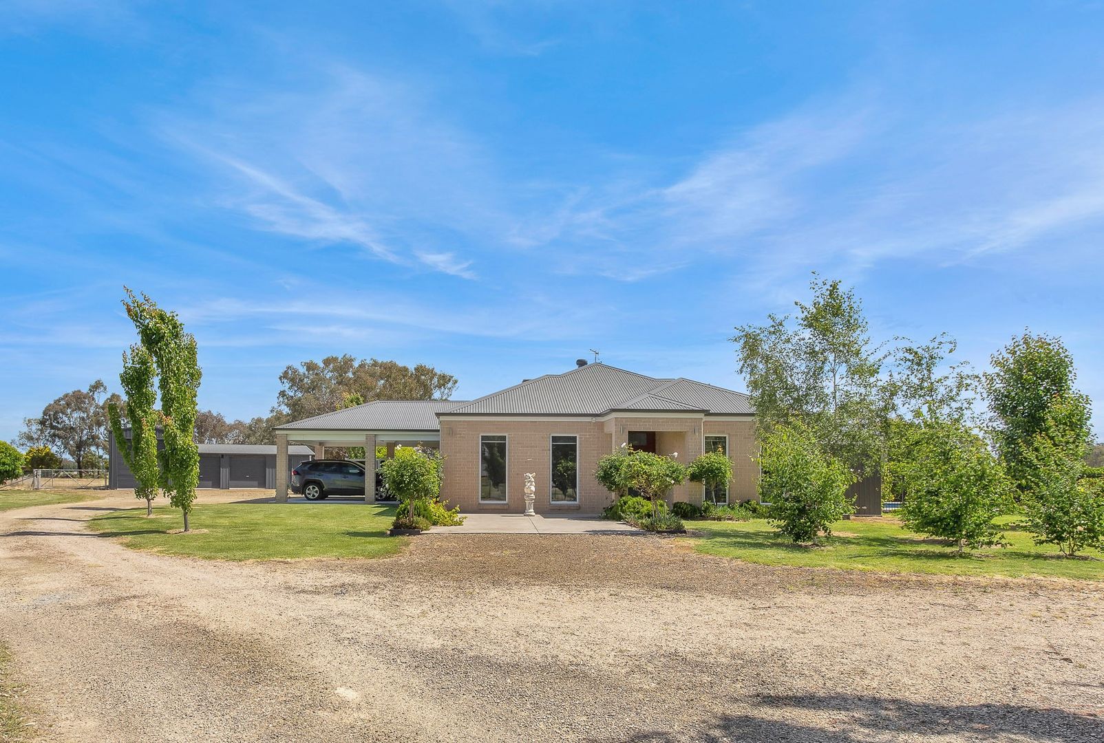 Sold 27 Bookless Court Oxley VIC 3678 on 24 Feb 2023 2018246139 Domain
