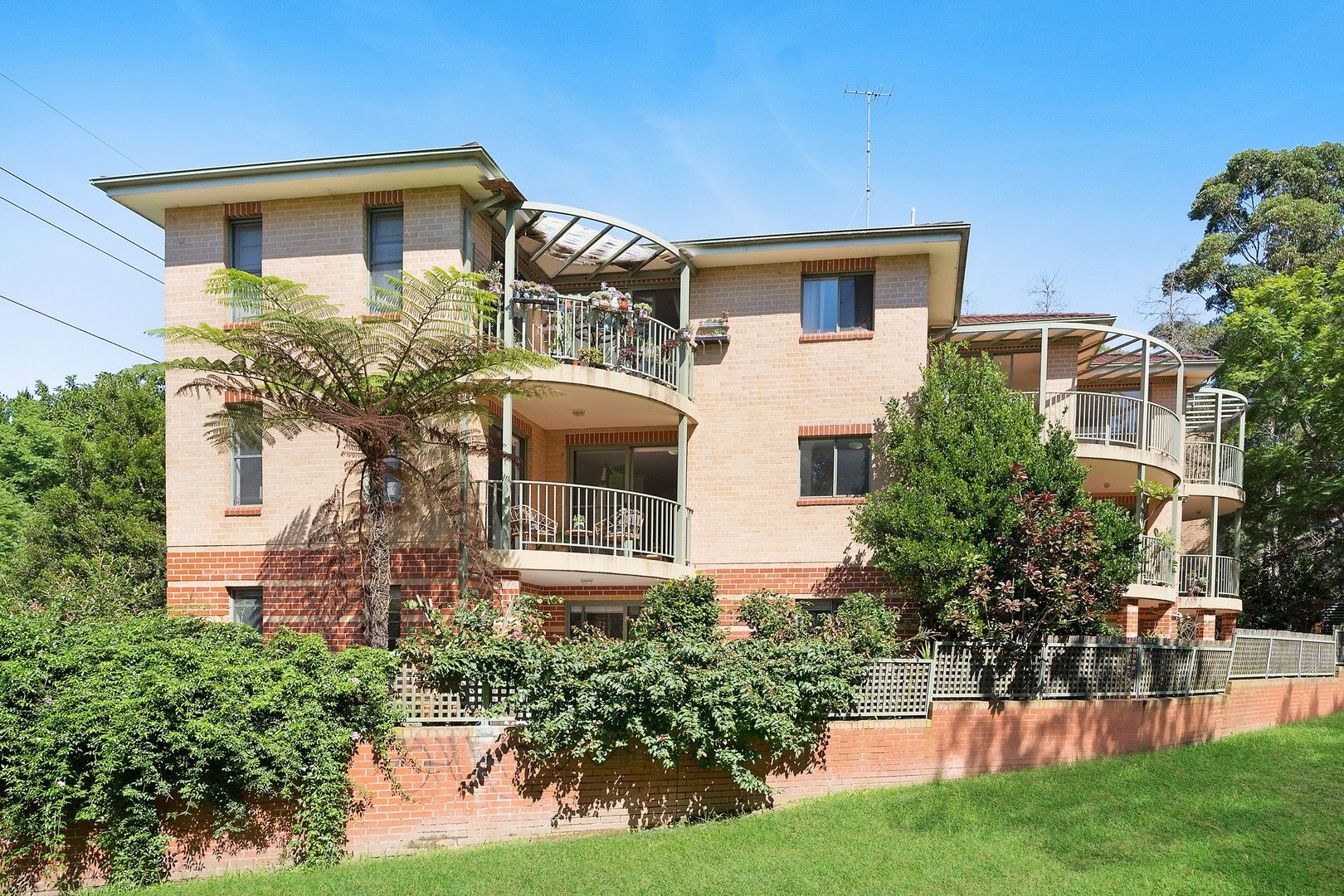 4/19 Water Street, Hornsby NSW 2077, Image 0