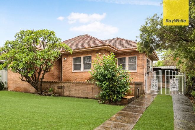 Picture of 8 Winchmore Street, MERRYLANDS NSW 2160