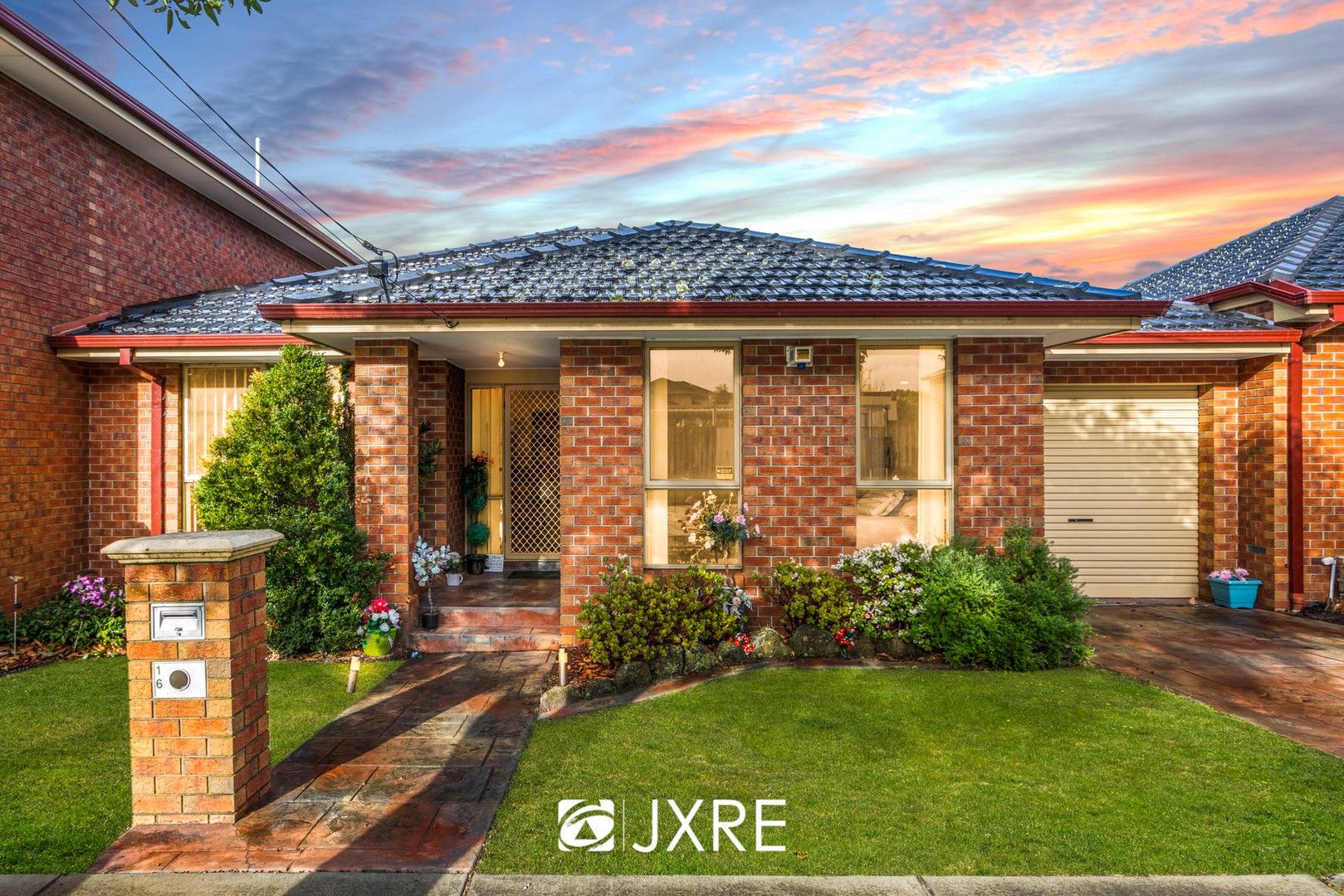16 Iona Street, Clayton VIC 3168 Domain