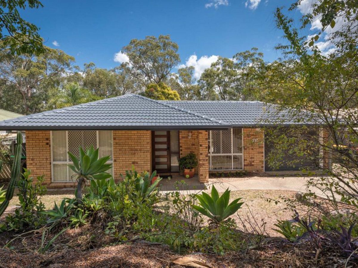 48 Leopard Tree Crescent, Sinnamon Park QLD 4073, Image 2