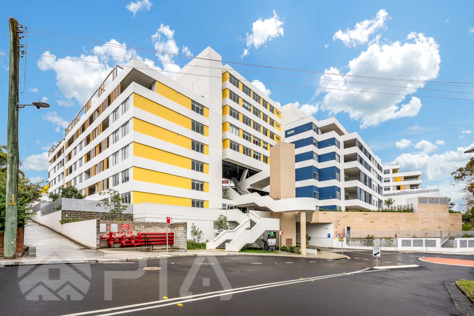 2 bedrooms Apartment / Unit / Flat in 212/27 Yattenden Crescent BAULKHAM HILLS NSW, 2153