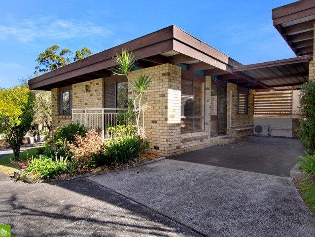 3 bedrooms Villa in 4/140 Panorama Drive FARMBOROUGH HEIGHTS NSW, 2526