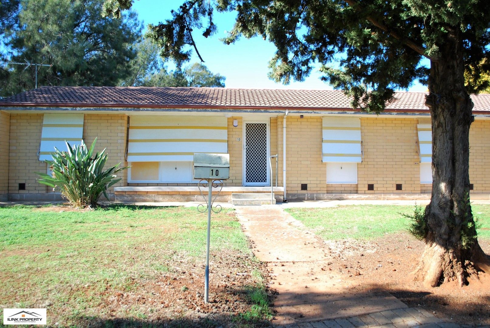 3 bedrooms House in 10 Osmond Avenue ELIZABETH DOWNS SA, 5113