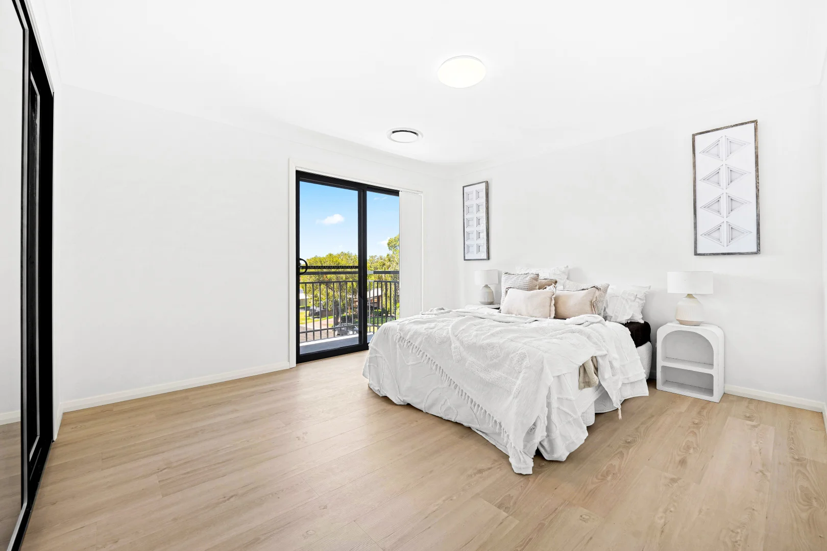 Additional image 11 of 1 Mount Close, Cranebrook NSW 2749