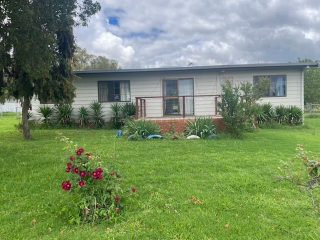 86 Talbragar Street, Dunedoo NSW 2844