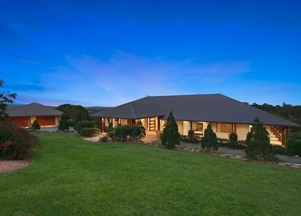 2 Thoroughbred Place, Bungalora NSW 2486