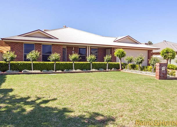 20 Savoy Place, Dubbo NSW 2830