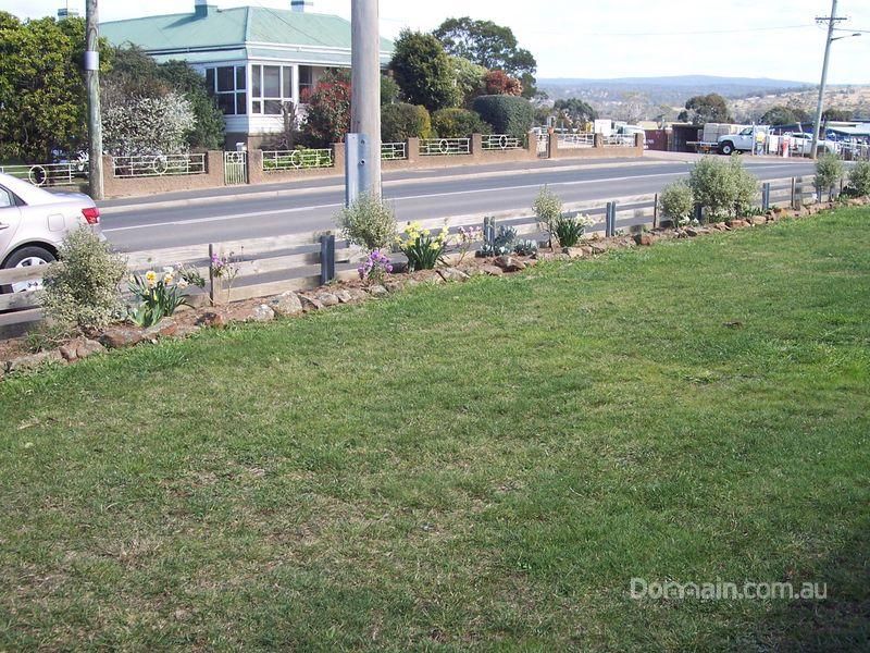 2/35 Franklin Street, SWANSEA TAS 7190, Image 2