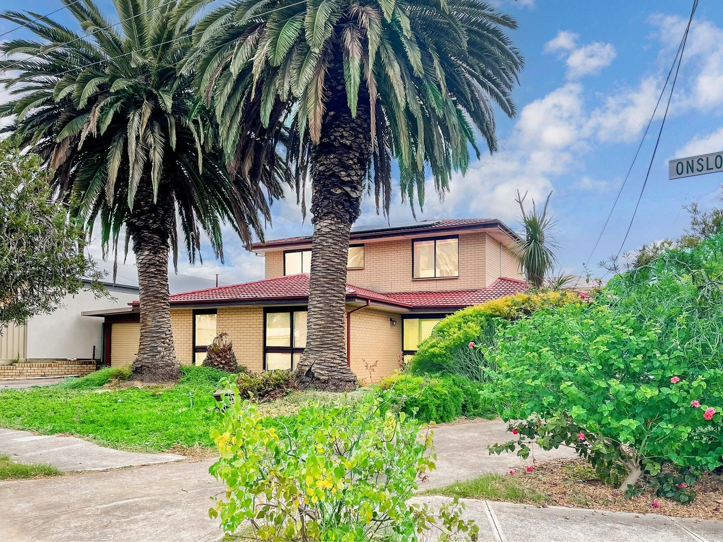 6 bedrooms House in 24 Onslow Road MODBURY SA, 5092