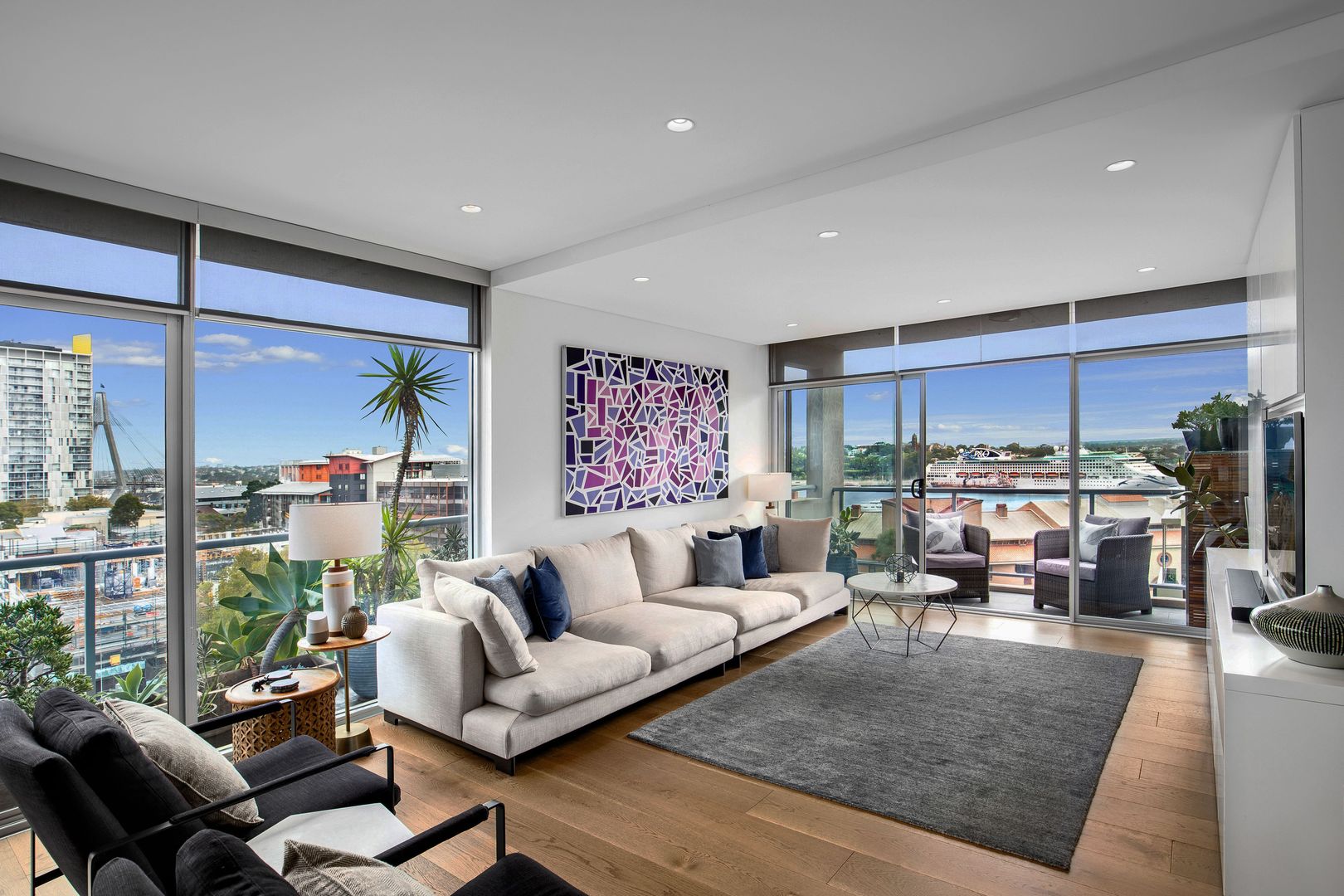 3 bedrooms Apartment / Unit / Flat in 701/135 Point Street PYRMONT NSW, 2009