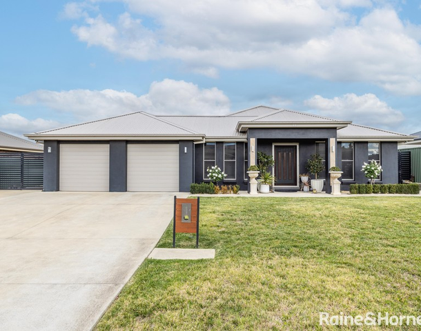 22 Phillip Street, Llanarth NSW 2795