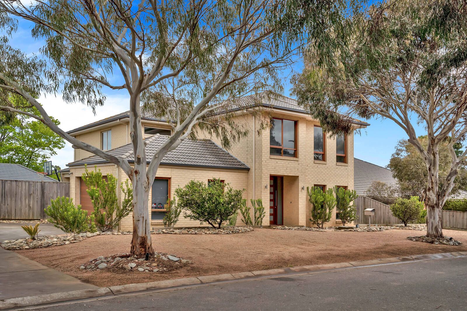 8 Dumbarton Way, Gisborne VIC 3437 Domain