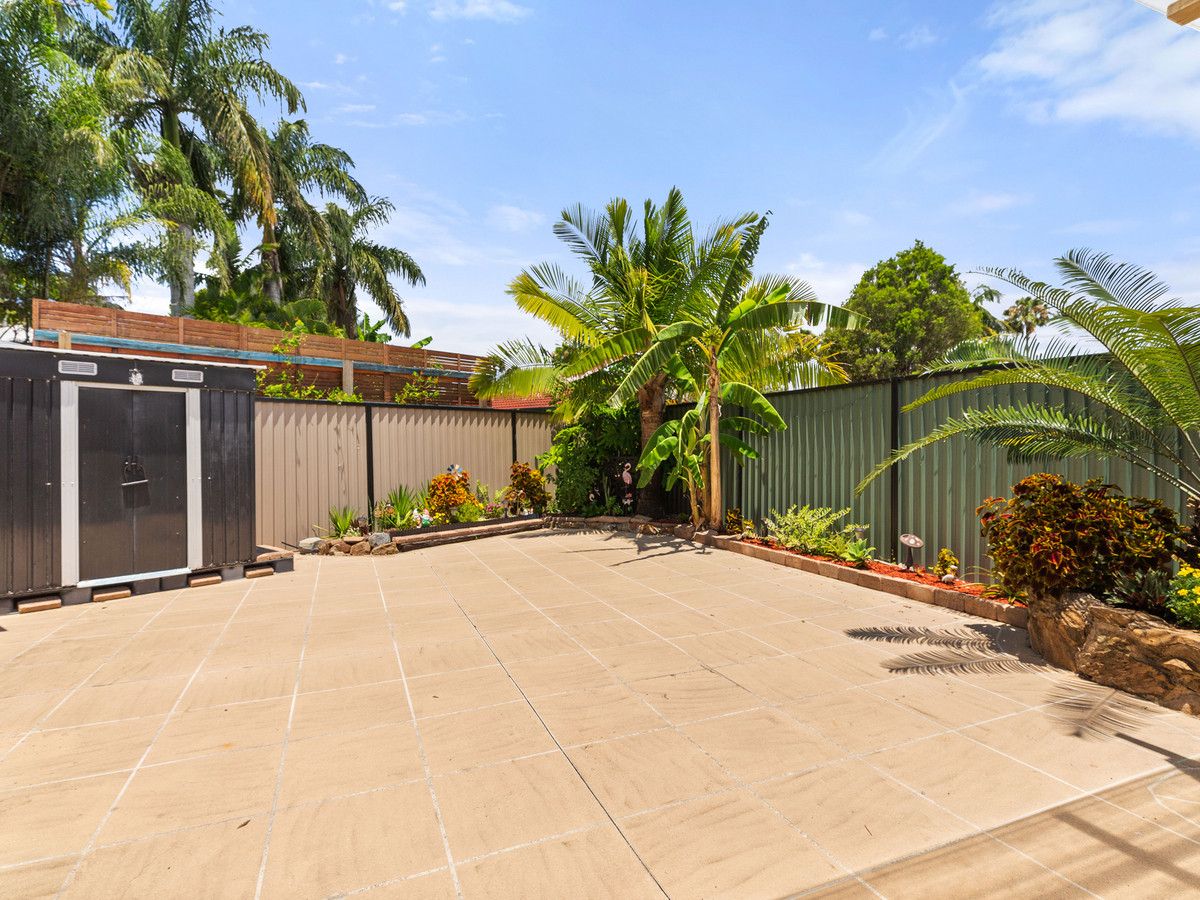 2/4 Telopea Street, Labrador QLD 4215, Image 1