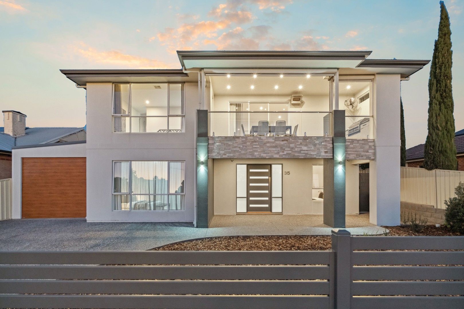 5 bedrooms House in 35 High Street SOUTH BRIGHTON SA, 5048