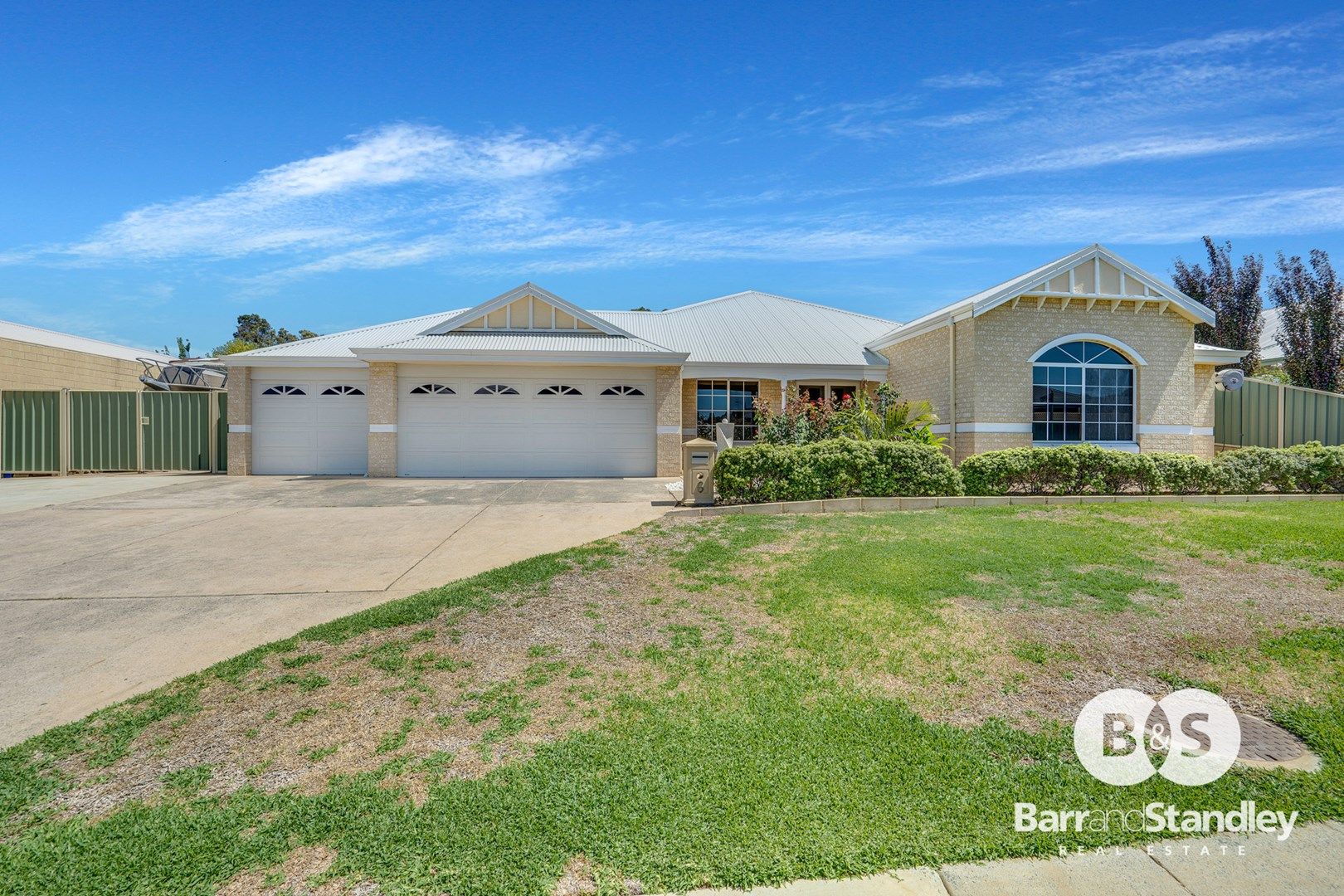 6 Connemara Way, Australind WA 6233, Image 0