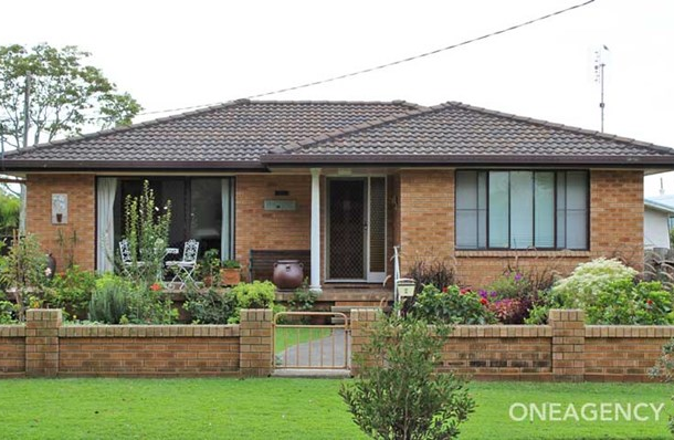 2 Memorial Avenue, Gladstone NSW 2440