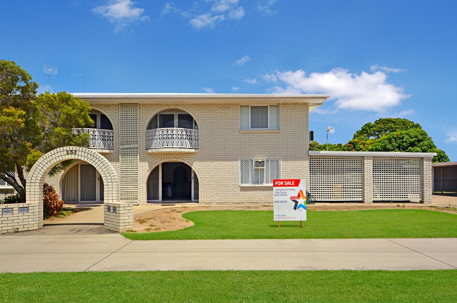 2/235 Dean Street, Berserker QLD 4701, Image 0