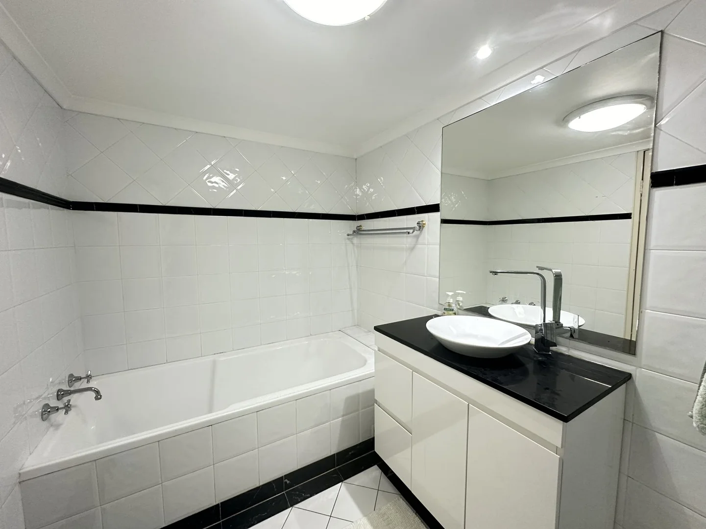 Additional image 11 of Level 11, 244/158-166 Day Street, Sydney NSW 2000