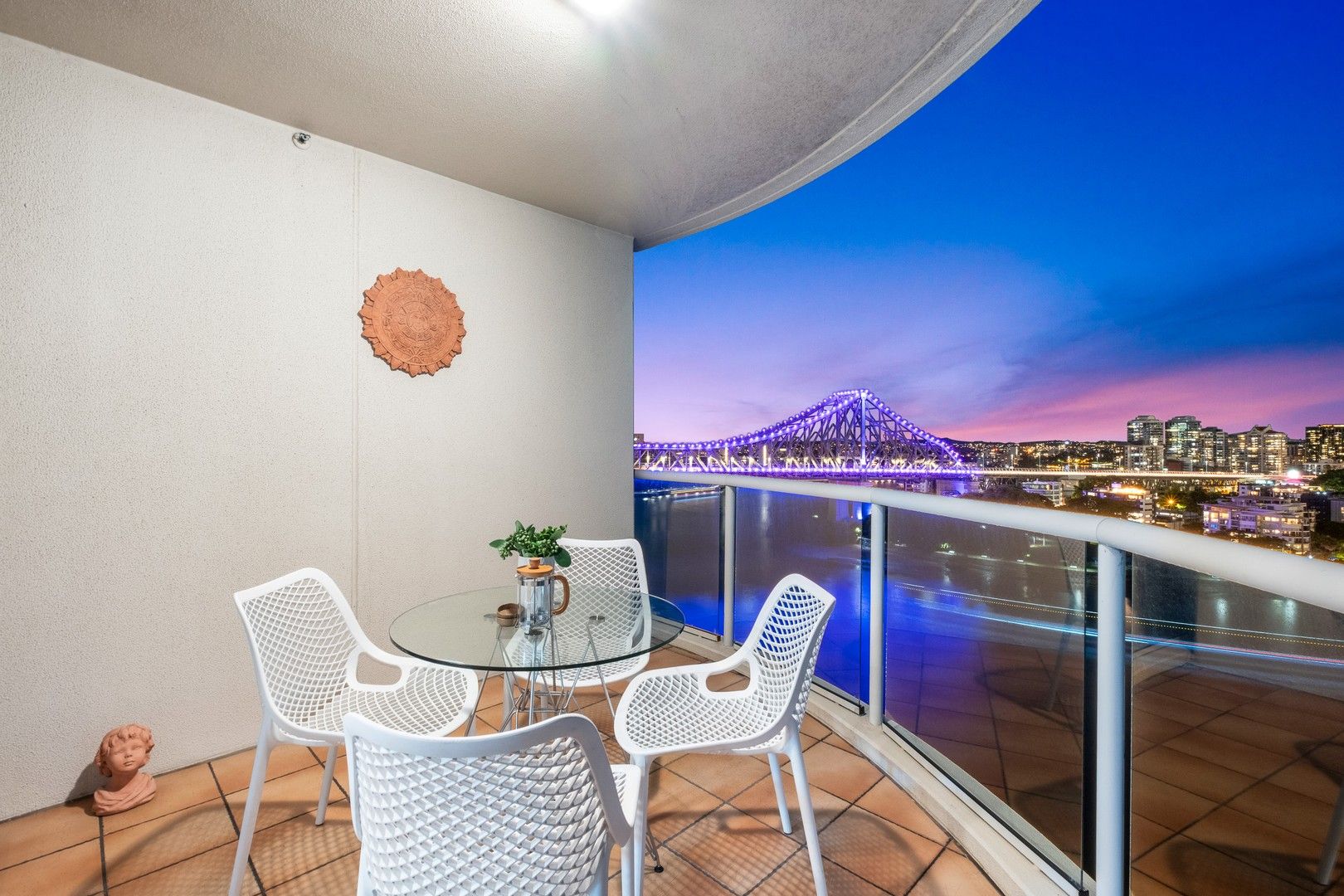 3 bedrooms Apartment / Unit / Flat in 85/32 Macrossan Street BRISBANE CITY QLD, 4000