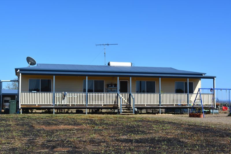 88 Pit Rd, Biloela QLD 4715, Image 2