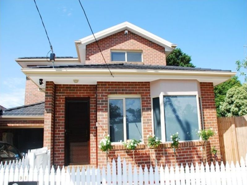 3 bedrooms House in 91 Coleman Parade GLEN WAVERLEY VIC, 3150