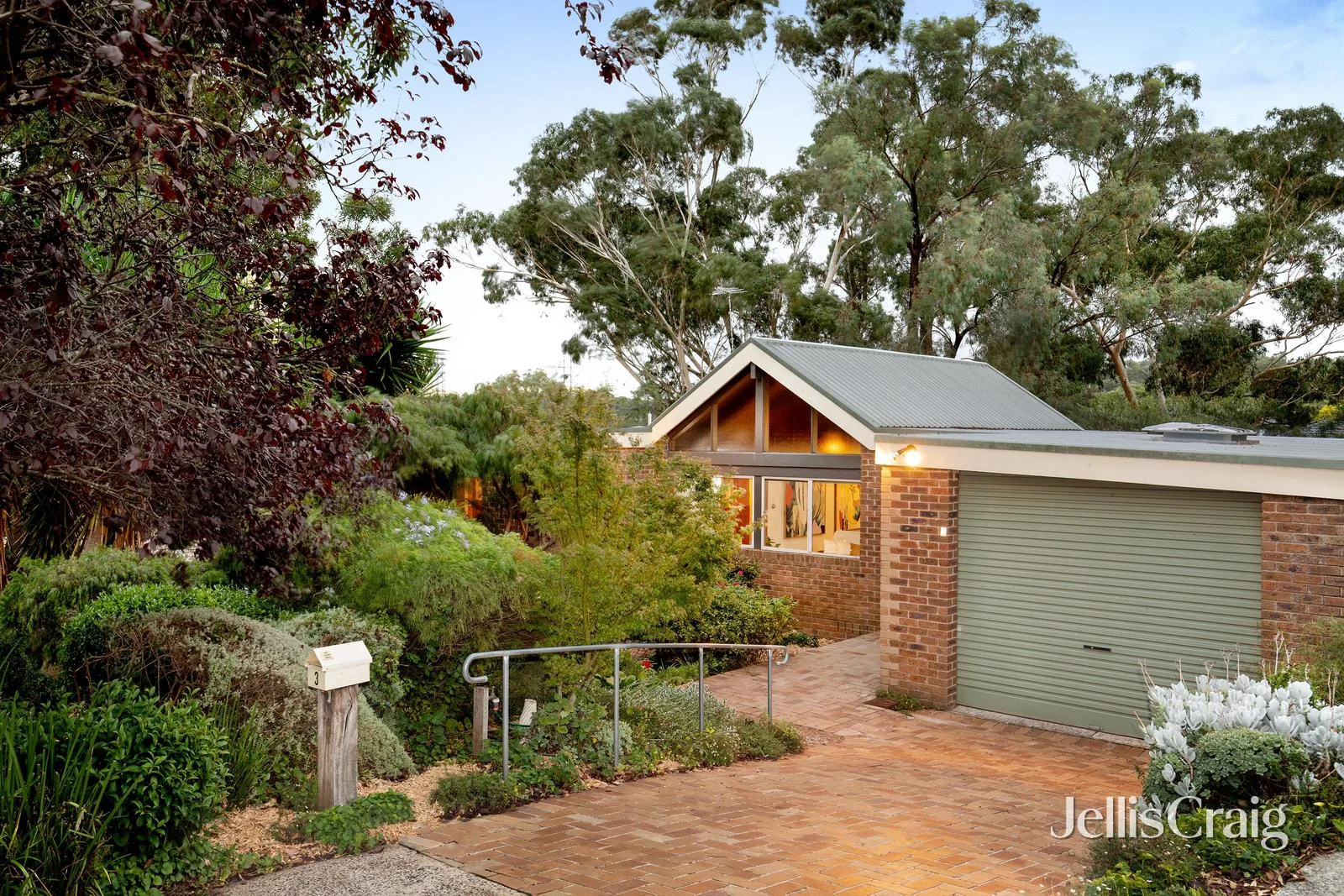 3 Rojim Court, Wattle Glen VIC 3096