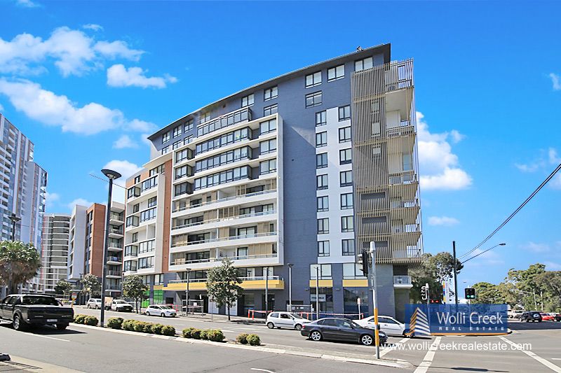 2 bedrooms Apartment / Unit / Flat in 203/2 Brodie Spark Drive WOLLI CREEK NSW, 2205