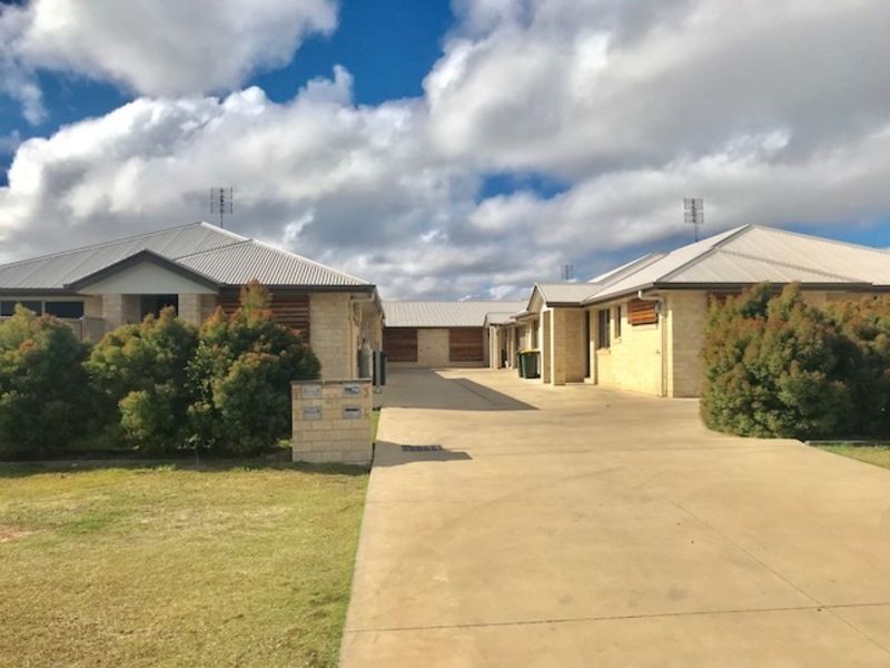 3 bedrooms Apartment / Unit / Flat in Unit 3/27 Price Street CHINCHILLA QLD, 4413