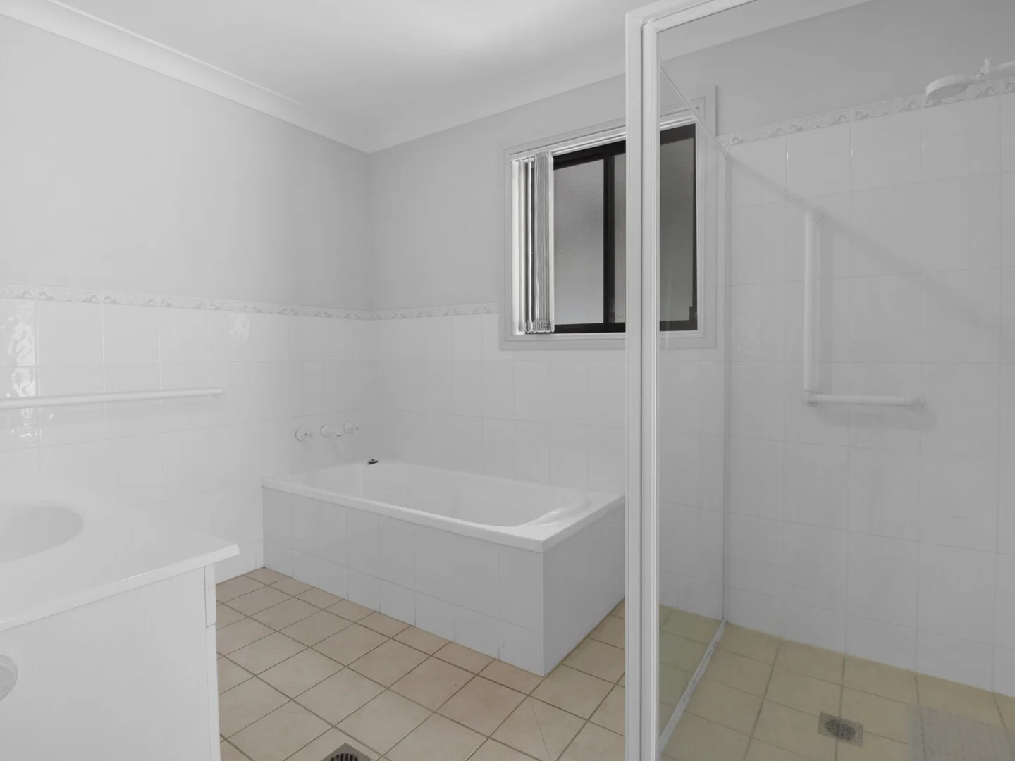 Additional image 8 of 2/11 Jake Miller Place, Young NSW 2594