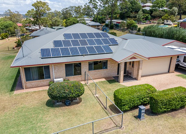 2 Fairview Rise, Gowrie Junction QLD 4352