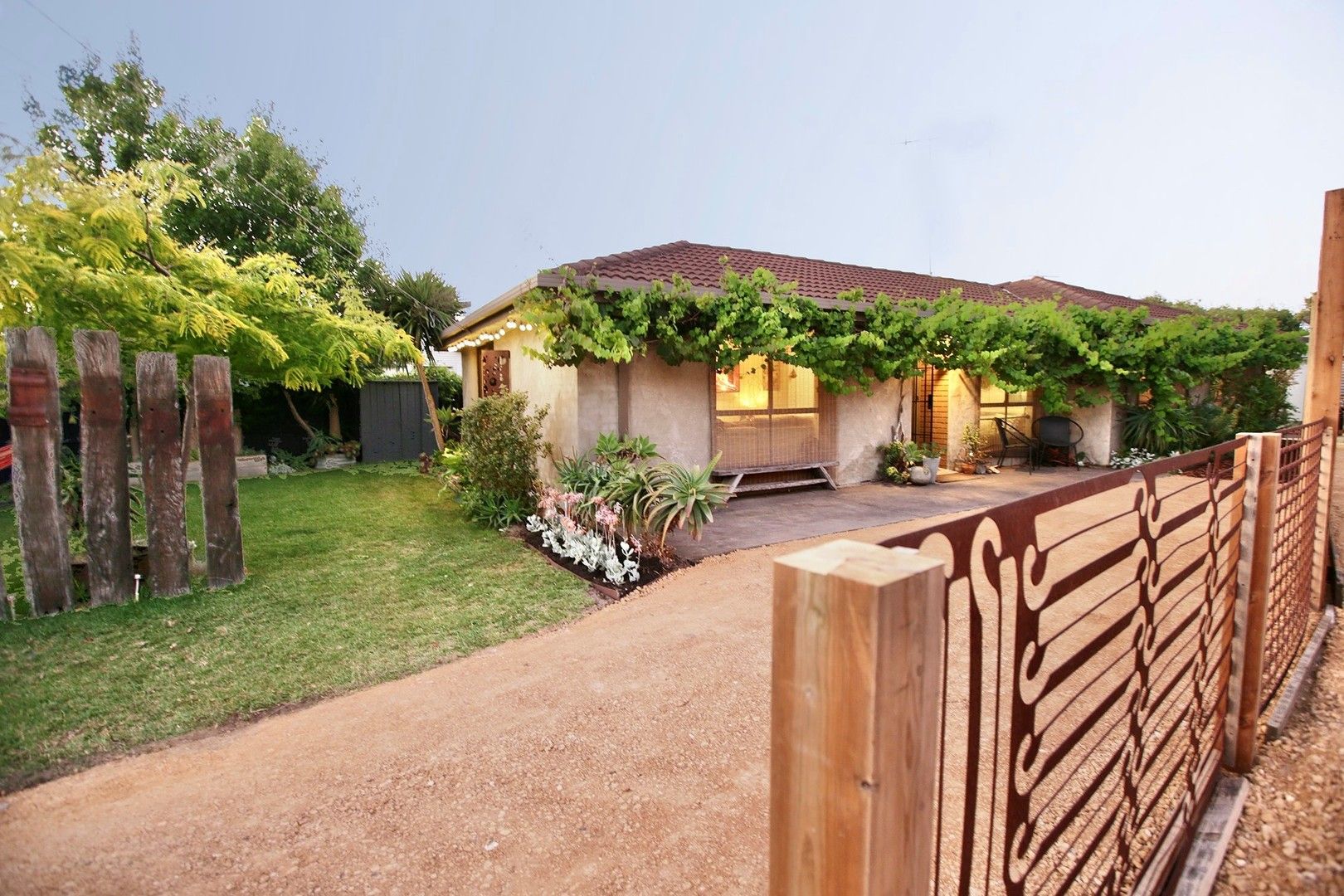 3 bedrooms House in 17a Hillcrest Drive POINT LONSDALE VIC, 3225