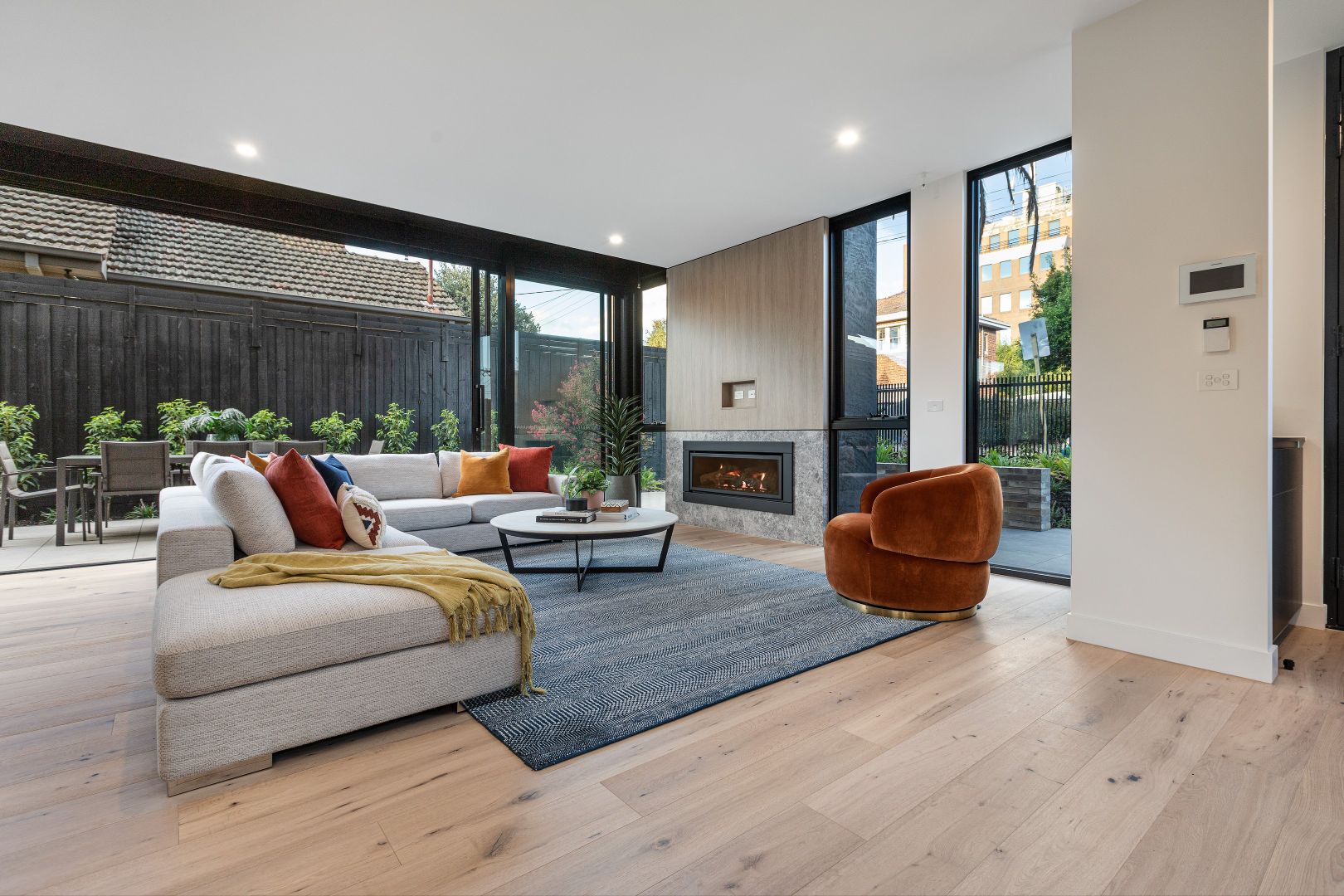 1/22 Langham Place, Hawthorn East VIC 3123, Image 2