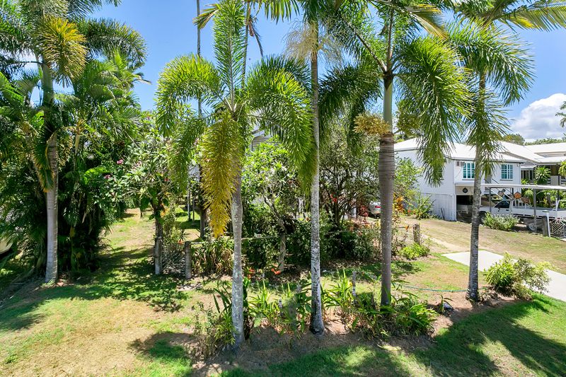 29 Smith Street, Cairns North QLD 4870, Image 2