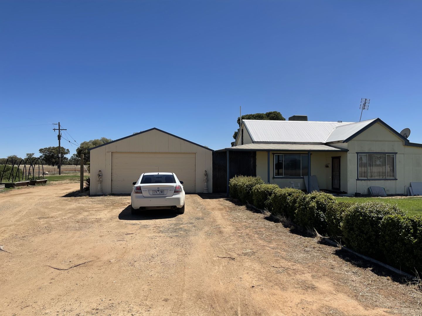 117 Griffith Road, Womboota NSW 2731, Image 2