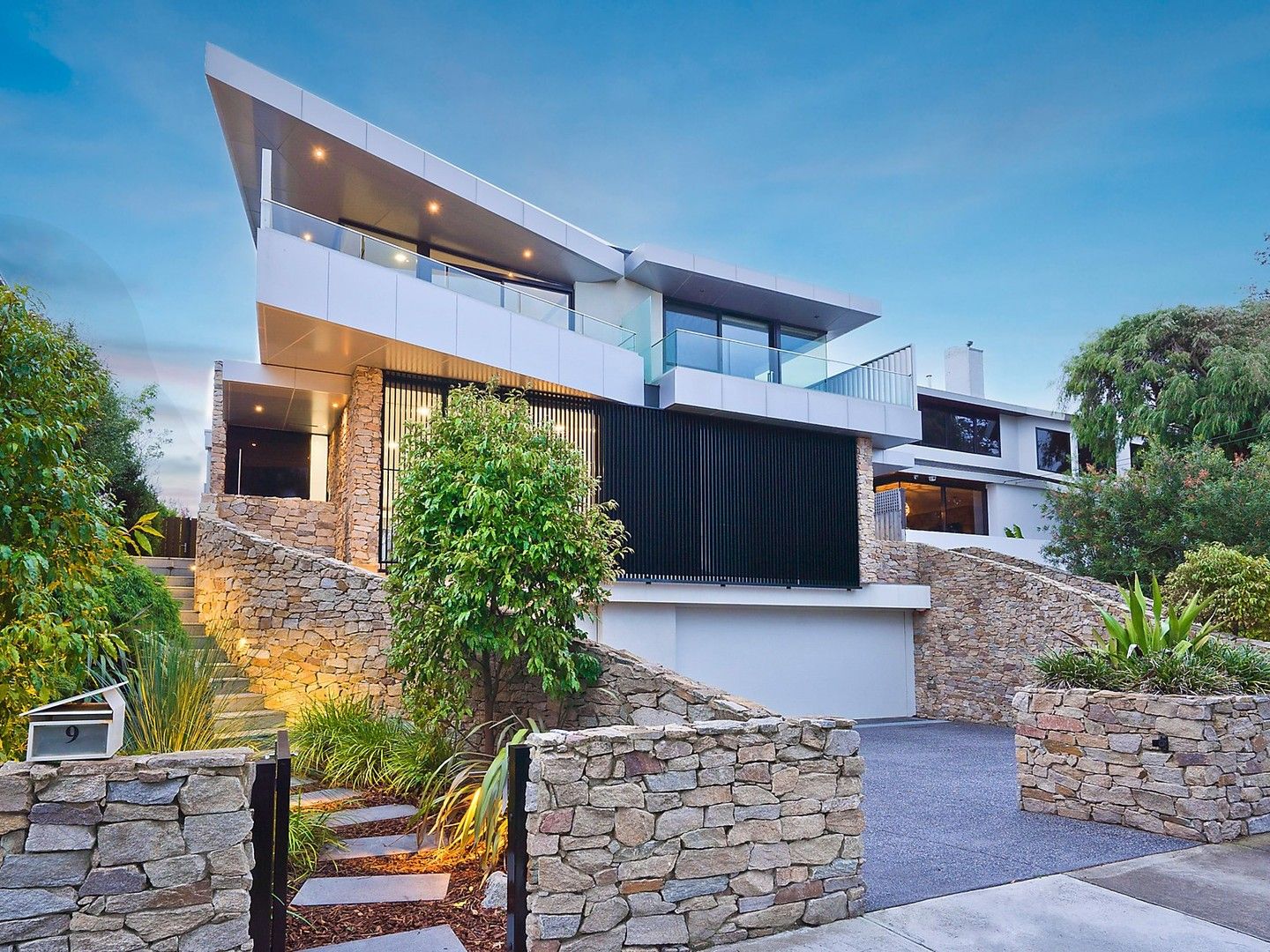 3 bedrooms Townhouse in 9 Fifth Street BLACK ROCK VIC, 3193