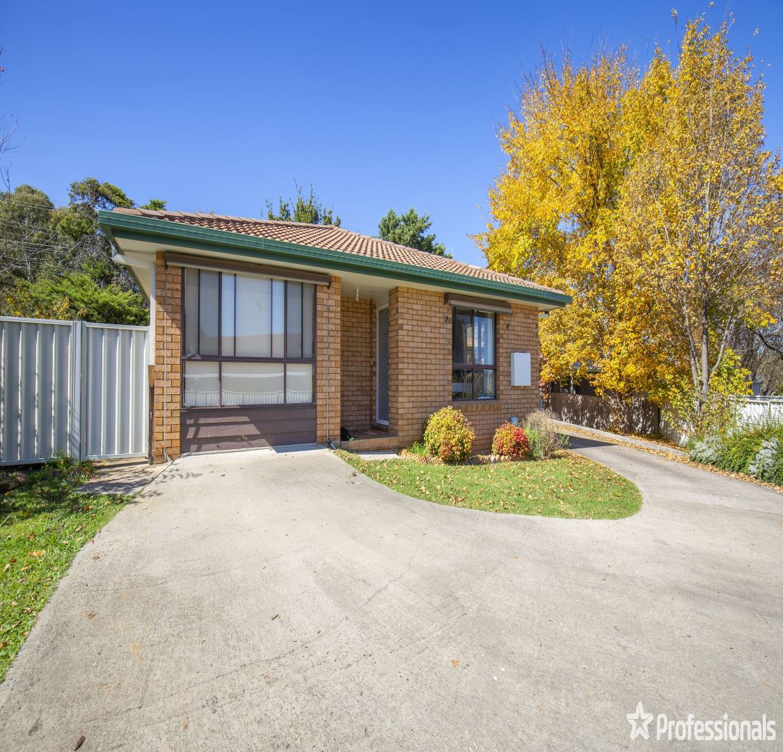 1/21 Verna Close, Armidale NSW 2350